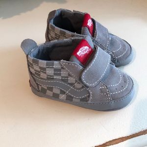 Baby Vans, size 3